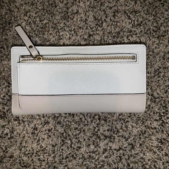 KATE SPADE PURSE w/ Wallet - Picture 3 of 7